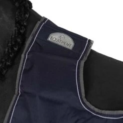EQUITHÈME Ausreitdecke Tyrex Polar Fleece 600D Navy/Grau Dots -Geschäft für Reitsportbedarf agradi 44684673 1.f4b84a