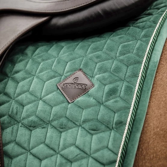 Kentucky Horsewear Kentucky Springsatteldecke Velvet Smaragdgrün Warmblut 14 Kentucky Horsewear Kentucky Springsatteldecke Velvet Smaragdgrün Warmblut – Bild 12
