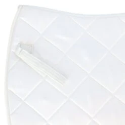 HKM Schabracke Bergamo Dressur Weinrot -Geschäft für Reitsportbedarf agradi 44749933 3.b6bfdd