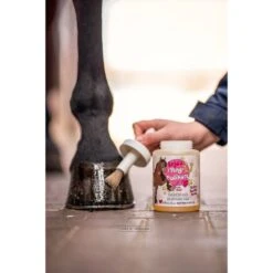 Soulhorse Loves B&E Huföl Enja`s #Pony-Pediküre 450ml 7 Soulhorse Loves B&E Huföl Enja`s #Pony-Pediküre 450ml -Geschäft für Reitsportbedarf be 8145 benseundeicke soulhorse enjas ponys pedikure 2.53ed0a