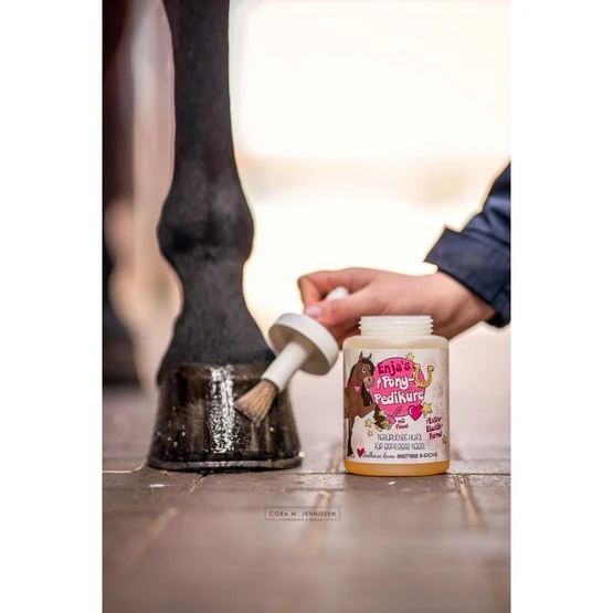 Soulhorse Loves B&E Huföl Enja`s #Pony-Pediküre 450ml 5 Soulhorse Loves B&E Huföl Enja`s #Pony-Pediküre 450ml – Bild 3