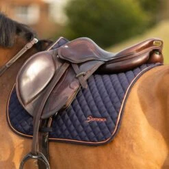 Dominick Schabracke Springen Navy/Weiß Warmblut -Geschäft für Reitsportbedarf dominick dom dominick saddle pad 3.559aa7