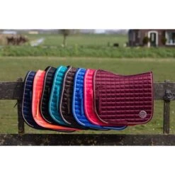 Harry's Horse Schabracke Reverso Satin III Dressur Fuchsia -Geschäft für Reitsportbedarf hh 32000039.39fc7f