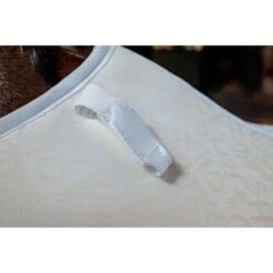 Horseware Schabracke Comfort Tech Springen Weiß Vollblut/Warmblut -Geschäft für Reitsportbedarf hw dahtlc w000 horseware tech comfort pad 7.338098