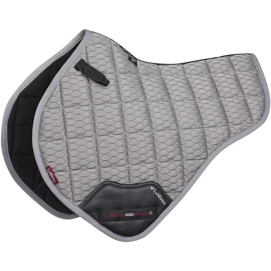 LeMieux Schabracke Carbon Mesh Air Half Sq CC Grau L (Full) 3 LeMieux Schabracke Carbon Mesh Air Half Sq CC Grau L (Full)
