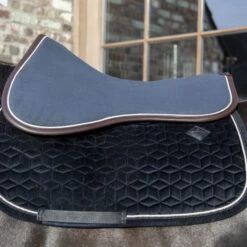 Kentucky Horsewear Kentucky Sattelunterleger Halfpad Anatomic Absorb Schwarz 19 Kentucky Horsewear Kentucky Sattelunterleger Halfpad Anatomic Absorb Schwarz -Geschäft für Reitsportbedarf kentucky zadelonderlegger anatomic absorb navy.4462a3