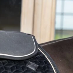 Kentucky Horsewear Kentucky Sattelunterleger Halfpad Absorb Black/White/Brown -Geschäft für Reitsportbedarf kentucky zadelonderlegger halfpad absorb black white 2.d7b35e