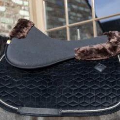 Kentucky Horsewear Kentucky Sattelunterleger Halfpad Anatomic Absorb Nat/Schwarz 30 Kentucky Horsewear Kentucky Sattelunterleger Halfpad Anatomic Absorb Nat/Schwarz -Geschäft für Reitsportbedarf kentucky zadelonderlegger halfpad anat absorb black bruin.cf8dcf