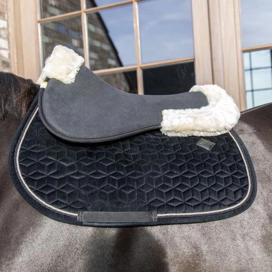Kentucky Horsewear Kentucky Sattelunterleger Halfpad Anatomic Absorb Nat/Schwarz 3 Kentucky Horsewear Kentucky Sattelunterleger Halfpad Anatomic Absorb Nat/Schwarz